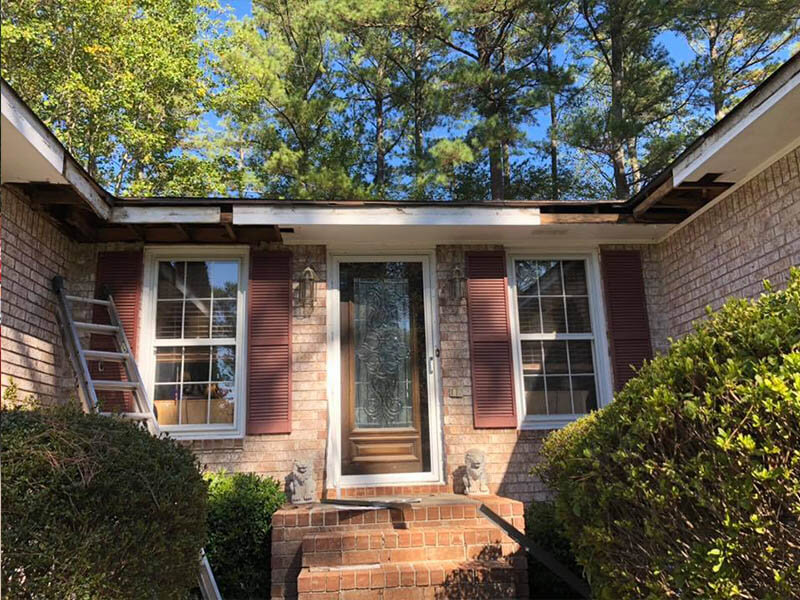 Before photo — older gutters removed from Atlanta brick home